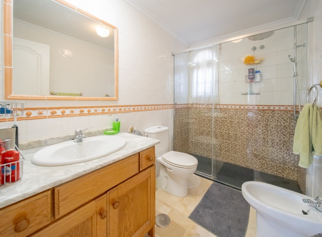 Resale - Villa - Villamartin - Los Dolses