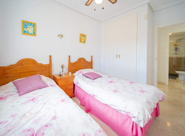 Resale - Villa - Villamartin - Los Dolses