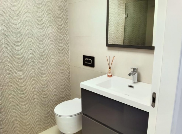 Wederverkoop - Appartement - Torrevieja - torreta