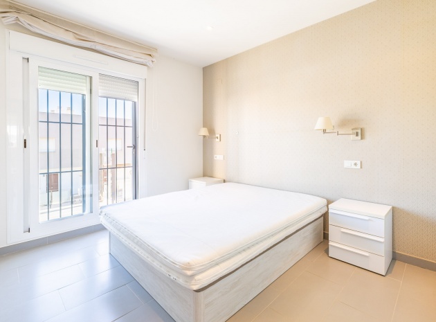 Återförsäljning - Radhus - Torrevieja - Aguas Nuevas