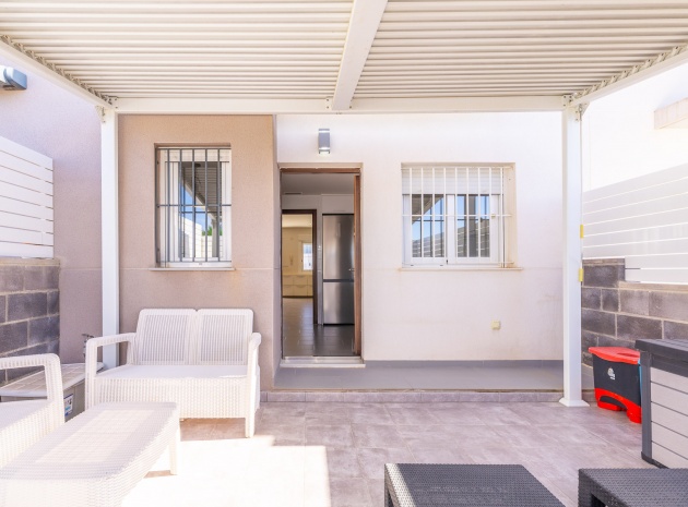 Återförsäljning - Radhus - Torrevieja - Aguas Nuevas