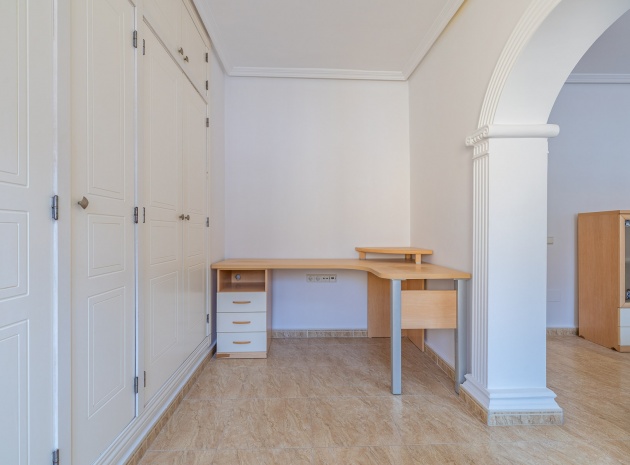Revente - Villa - Torrevieja - Los balcones