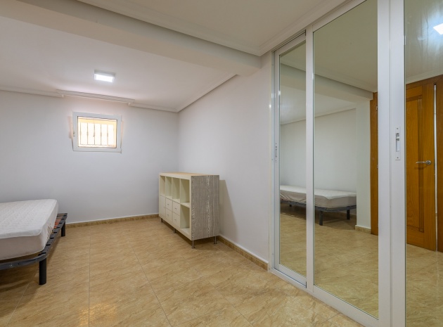 Revente - Villa - Torrevieja - Los balcones
