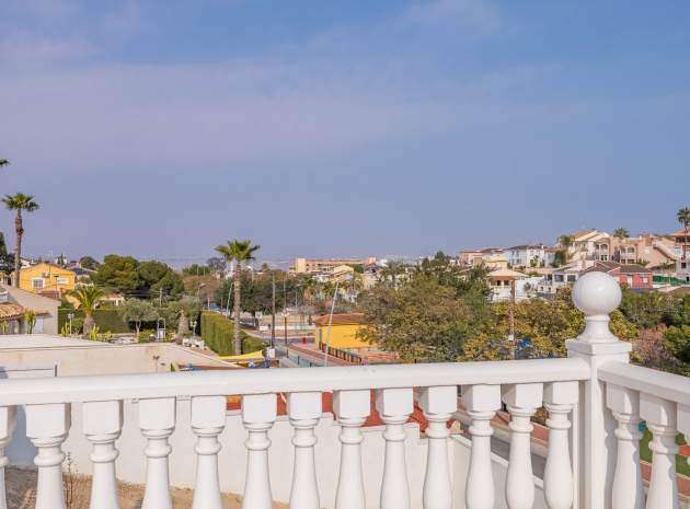 Revente - Villa - Torrevieja - Los balcones