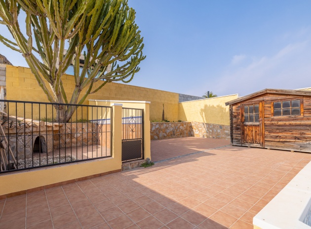 Revente - Villa - Torrevieja - Los balcones