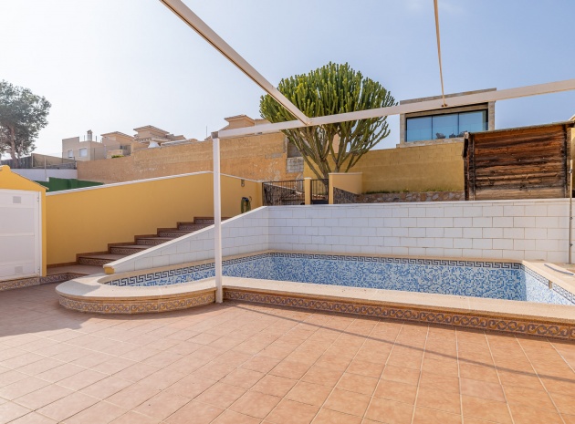 Revente - Villa - Torrevieja - Los balcones