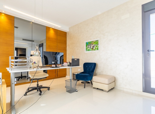 Återförsäljning - Villa - Campoamor - dehesa de campoamor