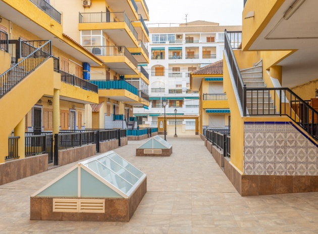 Revente - Maison de ville - Torrevieja - La Mata