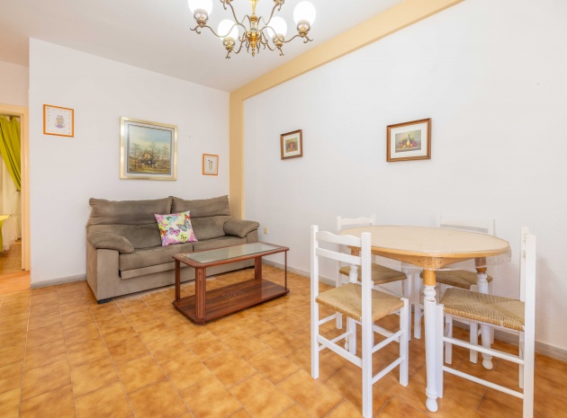 Återförsäljning - Lägenhet - Torrevieja - La Mata