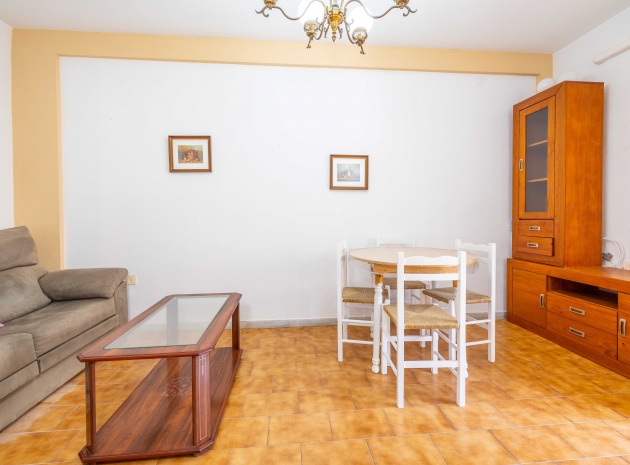 Återförsäljning - Lägenhet - Torrevieja - La Mata