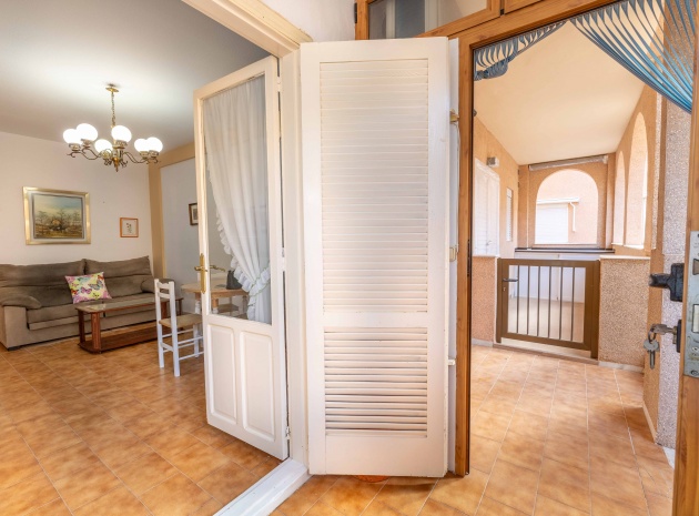Återförsäljning - Lägenhet - Torrevieja - La Mata