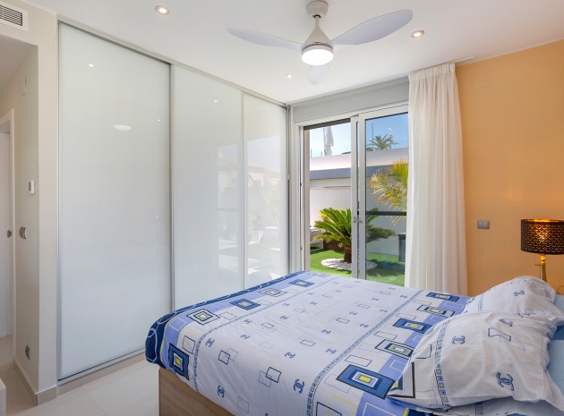 Wederverkoop - Villa - Torrevieja - la siesta