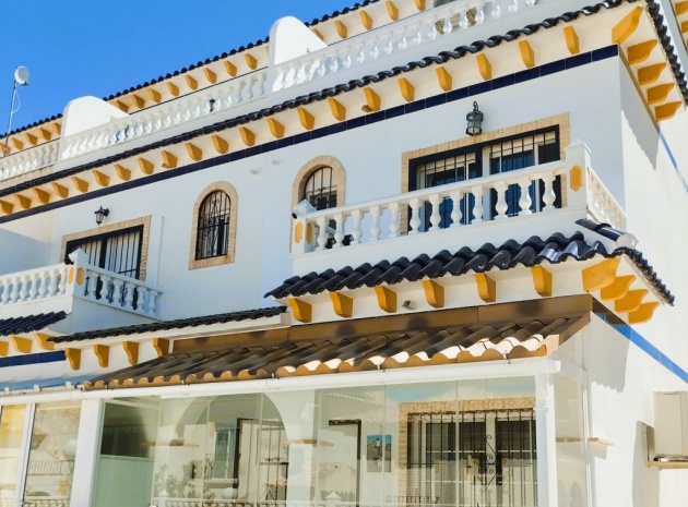 Wederverkoop - Herenhuis - Playa Flamenca - las chismosas
