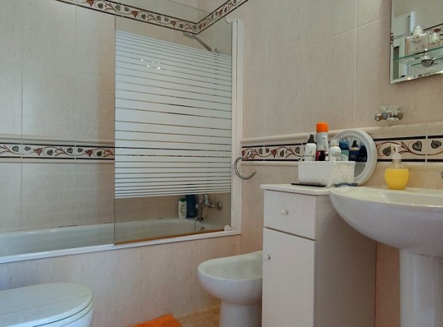 Resale - Villa - Villamartin - El Galan
