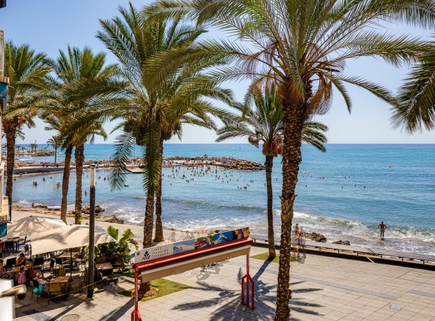 Wederverkoop - Appartement - Torrevieja - 1st line to the sea