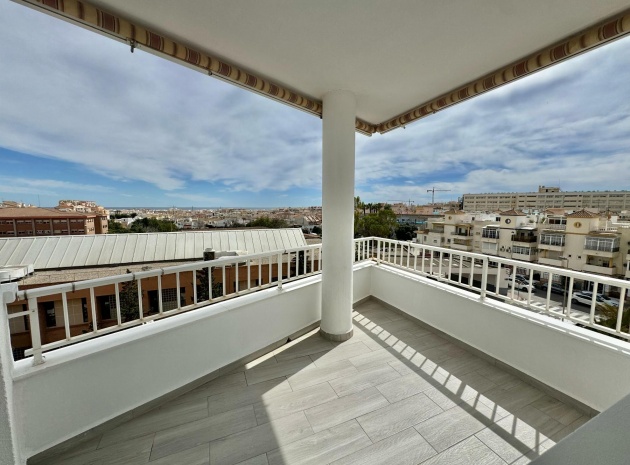 Revente - Appartement - Torrevieja - Nueva Torrevieja