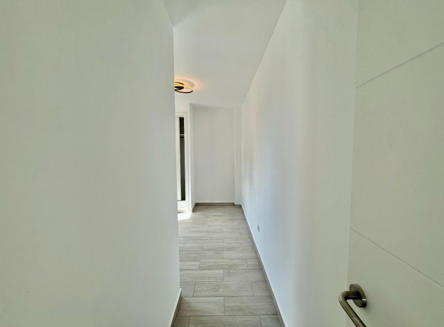 Revente - Appartement - Torrevieja - Nueva Torrevieja
