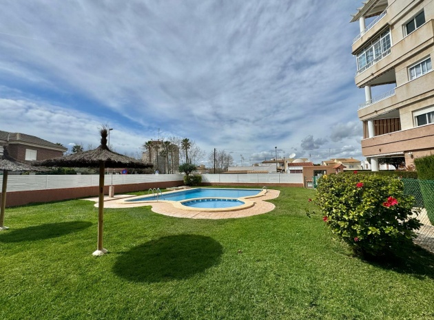 Revente - Appartement - Torrevieja - Nueva Torrevieja