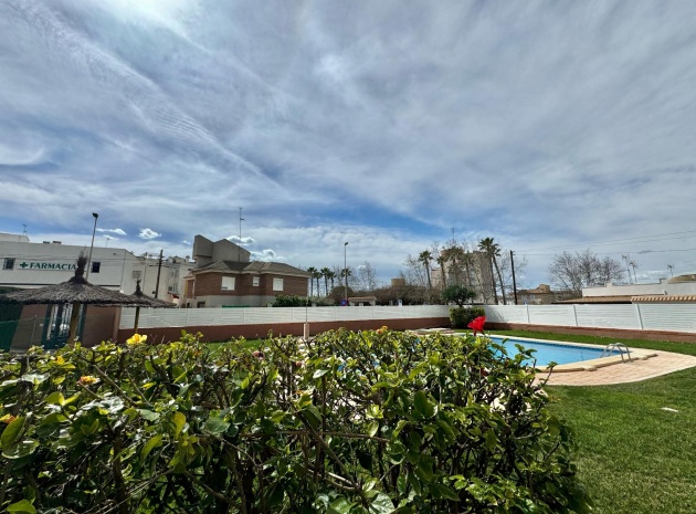Revente - Appartement - Torrevieja - Nueva Torrevieja