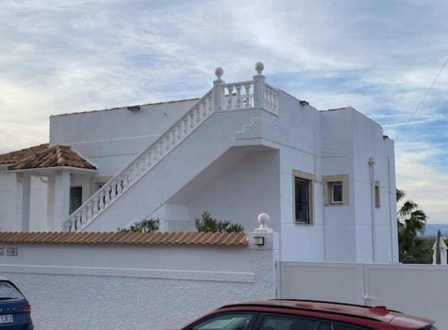 Wederverkoop - Villa - San Miguel de Salinas - las comunicaciones