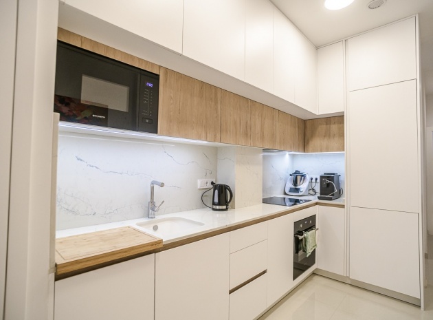 Wiederverkauf - Wohnung - Torrevieja - Beachside Torrevieja