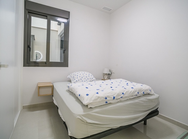 Wiederverkauf - Wohnung - Torrevieja - Beachside Torrevieja