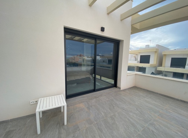 Resale - Villa - Los Montesinos - La Herrada