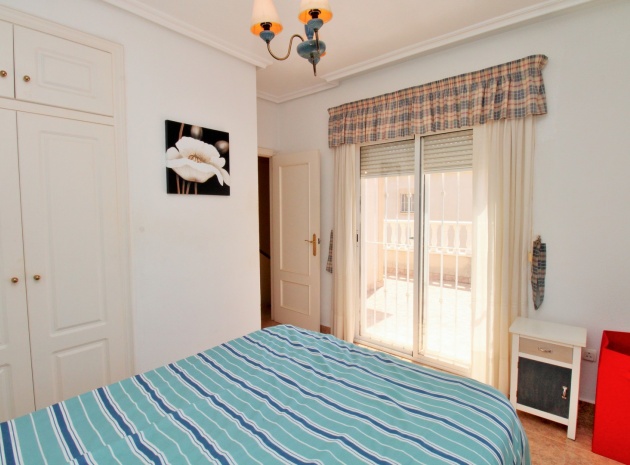 Wiederverkauf - Villa - Playa Flamenca - La Pinada