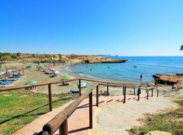 Wiederverkauf - Villa - Playa Flamenca - La Pinada