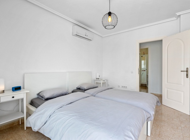Wiederverkauf - Villa - Ciudad Quesada - Dona Pepa
