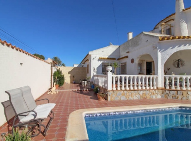 Återförsäljning - Villa - La Zenia - monte zenia