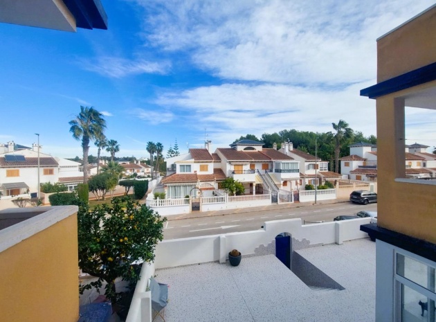 Resale - Apartment - Mil Palmeras - riomar