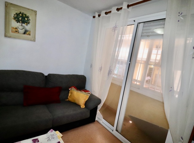 Resale - Apartment - Guardamar del Segura