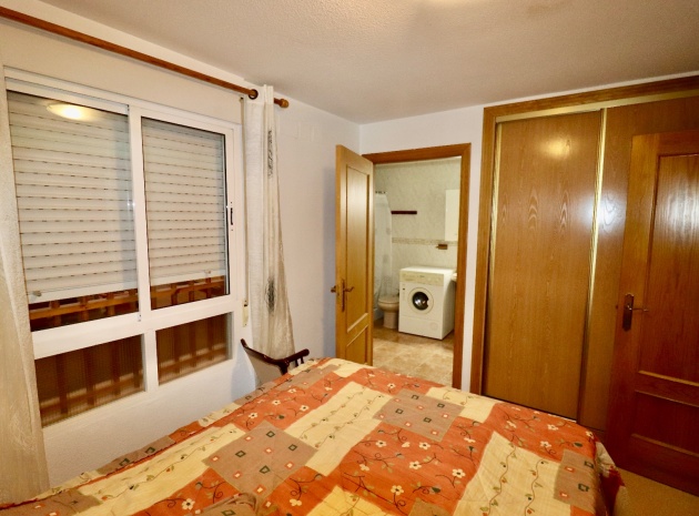 Resale - Apartment - Guardamar del Segura