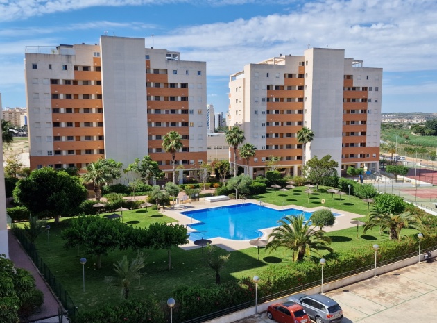 Resale - Apartment - Guardamar del Segura