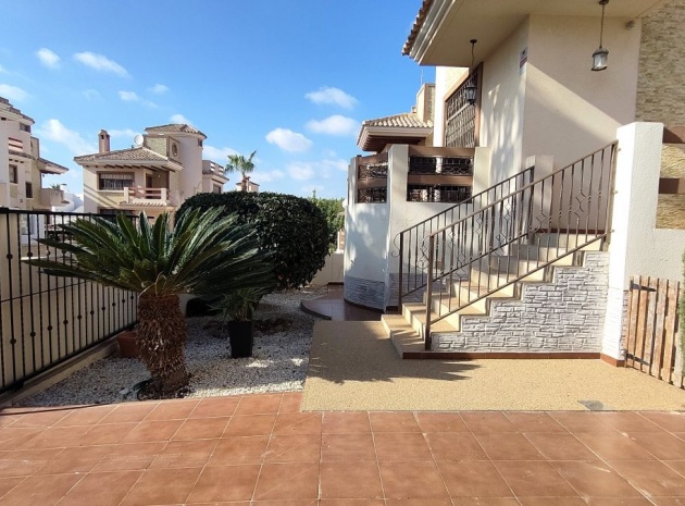 Resale - Villa - Villamartin