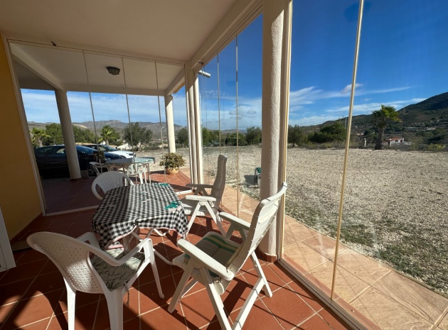 Resale - Villa - Hondon De Los Frailes - Hondon de los Frailes