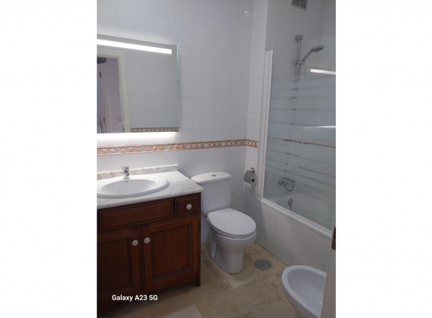 Resale - Apartment - Guardamar del Segura - El Raso