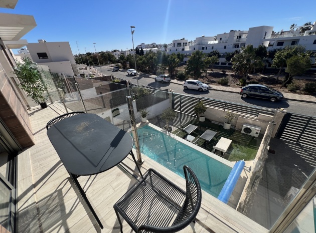 Resale - Villa - Villamartin