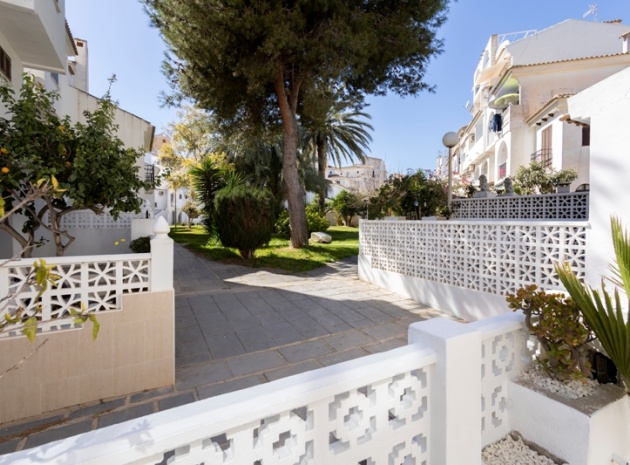 Resale - Apartment - Torrevieja - calas blancas