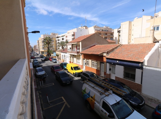 Återförsäljning - Lägenhet - Torrevieja - Beachside Torrevieja