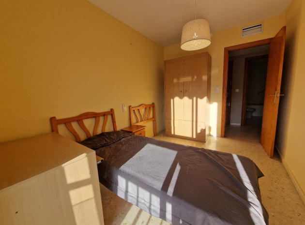 Resale - Apartment - Guardamar del Segura