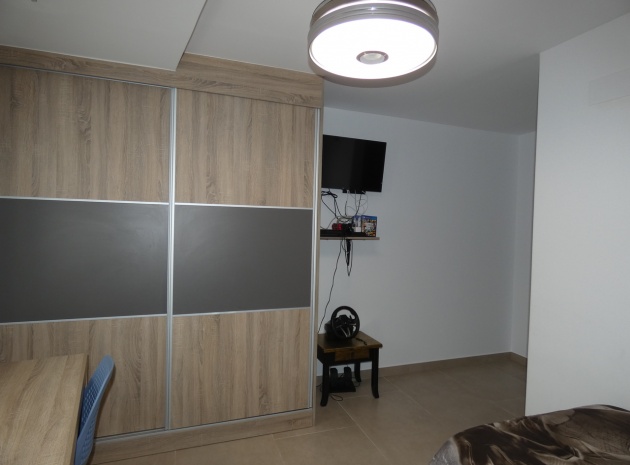 Resale - Apartment - Algorfa