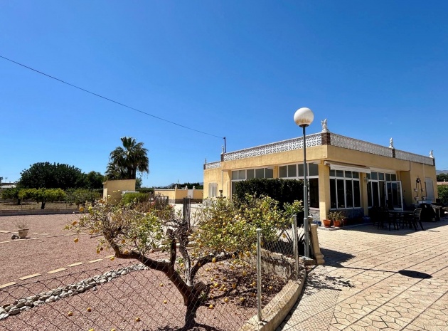 Wederverkoop - Country Property - Crevillente