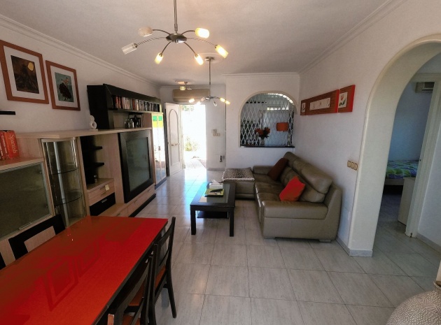 Resale - Villa - Algorfa